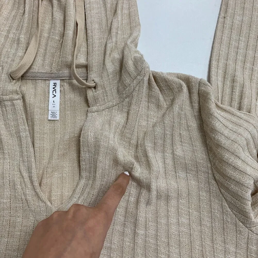 RVCA Cropped Hoodie Women L Large Beige V Neck Knit Pullover Long Sleeve Sweater